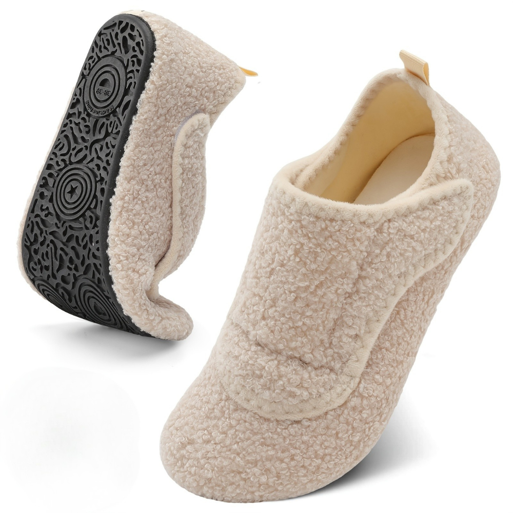 Cozy Cloud Women’s Slippers