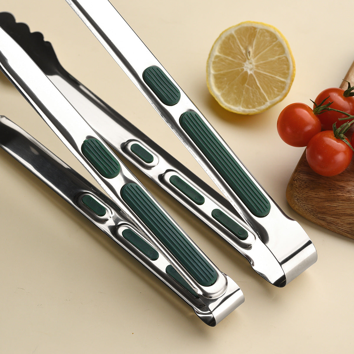 Set of 3 Stainless Steel Food Tongs, Ideal for Buffet And Barbecue, Featuring Silicone Grips for Handling Steak And Other Foods