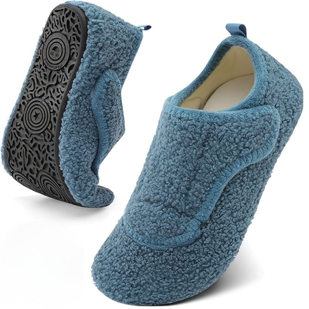 Cozy Cloud Women’s Slippers