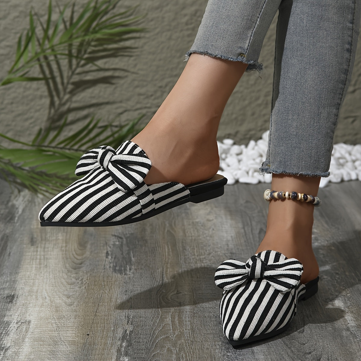 Elegant Pointed-Toe Flats