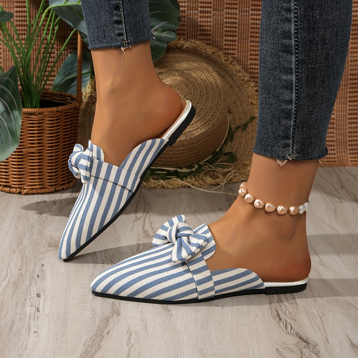 Elegant Pointed-Toe Flats