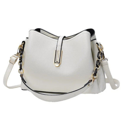 Noir Élégance Leather Shoulder Bag