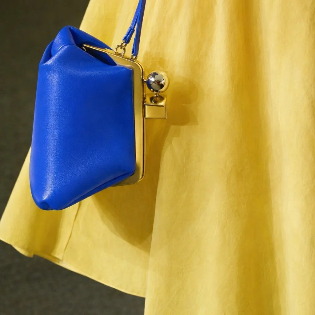 Monroe Frame Clutch