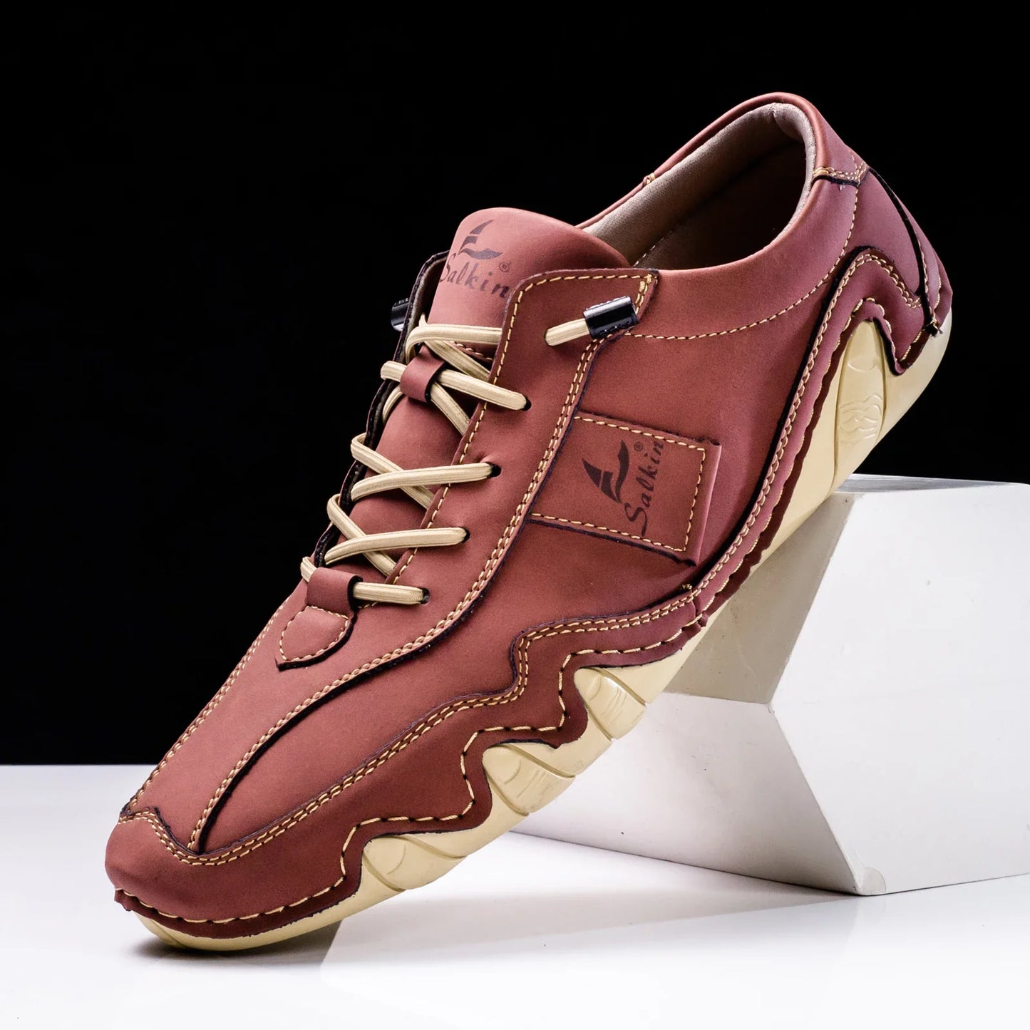 Novaro Elite Leather Sneakers