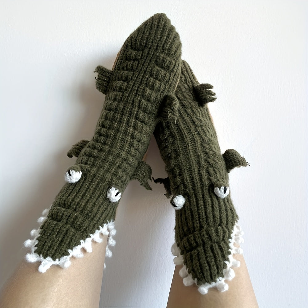 Unisex Christmas Large Eye Crocodile Socks Autumn and Winter Warm Neutral Socks