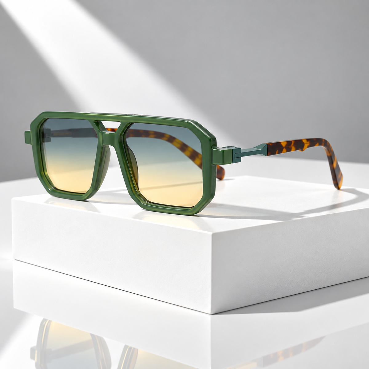 Rogue Square Sunglasses